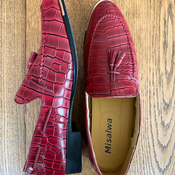 Red Crocodile Pattern Men's Loafers
